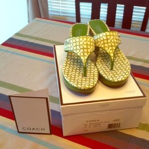 COACH 🌵Felicia Sandal - Green - Size 8 🌵 NEW! 🌵